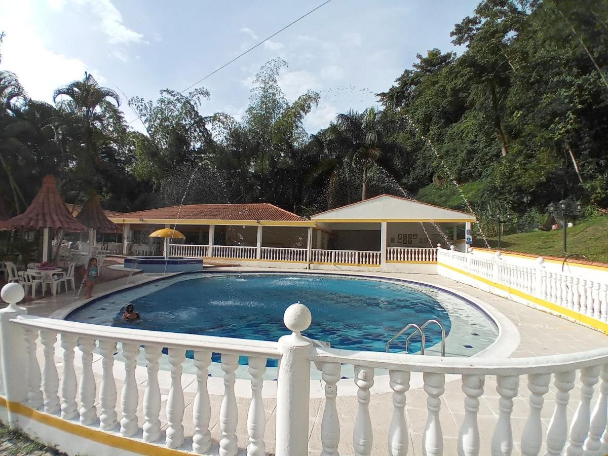 Hotel Villa San Cayetano Nocaima Exterior photo